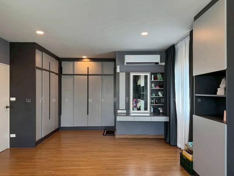 Centro Bangna, Samut Prakan, 111 Soi 3, Bang Kaeo, Bang Plee, Samut Prakan, 4 Bedrooms, 209 sqm, Single Detached House For Sale, by ณภัทร พรสิริเมธากุล, 500260058 - DDproperty.com