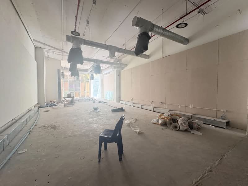 Space for Rent in Sukhumvit-Phrom Phong BTS 5 Minutes Walk Ideal for Restaurant, กรุงเทพ, คลองตันเหนือ, วัฒนา, กรุงเทพ, 184 ตร.ม., พื้นที่ขายของ ให้เช่า, โดย ชุตินันท์ มุ่งหมาย, 500260075 - DDproperty.com