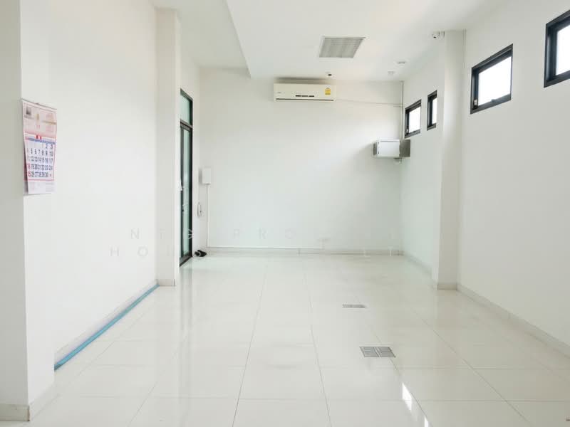NG343 ให้เช่าอาคารสำนักงาน 4 ชั้น 1,700 ตร.ม. มีที่พักชั้นบน พร้อมลิฟต์ ถนนคู้บอน, Bangkok, คู้บอน, Ram Inthra, Khan Na Yao, Bangkok, , 1,700 sqm, Office Space For Rent, by NTG Property House Co.,Ltd., 500260135 - DDproperty.com