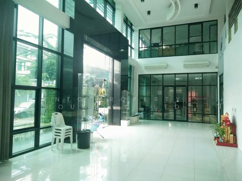 NG343 ให้เช่าอาคารสำนักงาน 4 ชั้น 1,700 ตร.ม. มีที่พักชั้นบน พร้อมลิฟต์ ถนนคู้บอน, Bangkok, คู้บอน, Ram Inthra, Khan Na Yao, Bangkok, , 1,700 sqm, Office Space For Rent, by NTG Property House Co.,Ltd., 500260135 - DDproperty.com