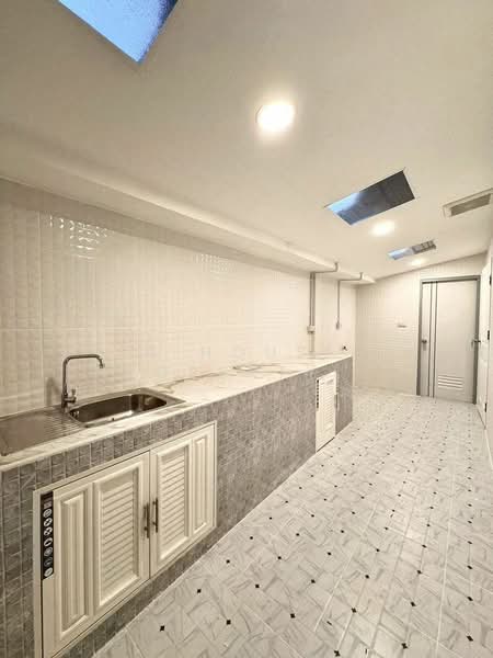 Single house for sale in Sahaphap 2 Village, Sriracha, Chonburi., Chon Buri (Pattaya), Nong - Kham, Si Racha, Chon Buri (Pattaya), 2 Bedrooms, 112 sqm, Single Detached House For Sale, by A House Property Co.,Ltd., 500260174 - DDproperty.com