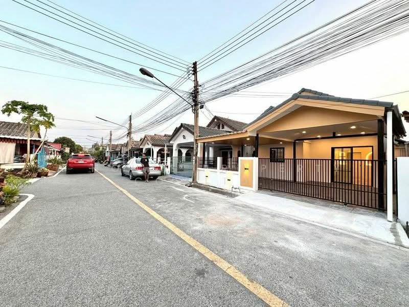 Single house for sale in Sahaphap 2 Village, Sriracha, Chonburi., Chon Buri (Pattaya), Nong - Kham, Si Racha, Chon Buri (Pattaya), 2 Bedrooms, 112 sqm, Single Detached House For Sale, by A House Property Co.,Ltd., 500260174 - DDproperty.com