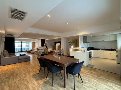 For Rent - Villa Bajaj, Bangkok