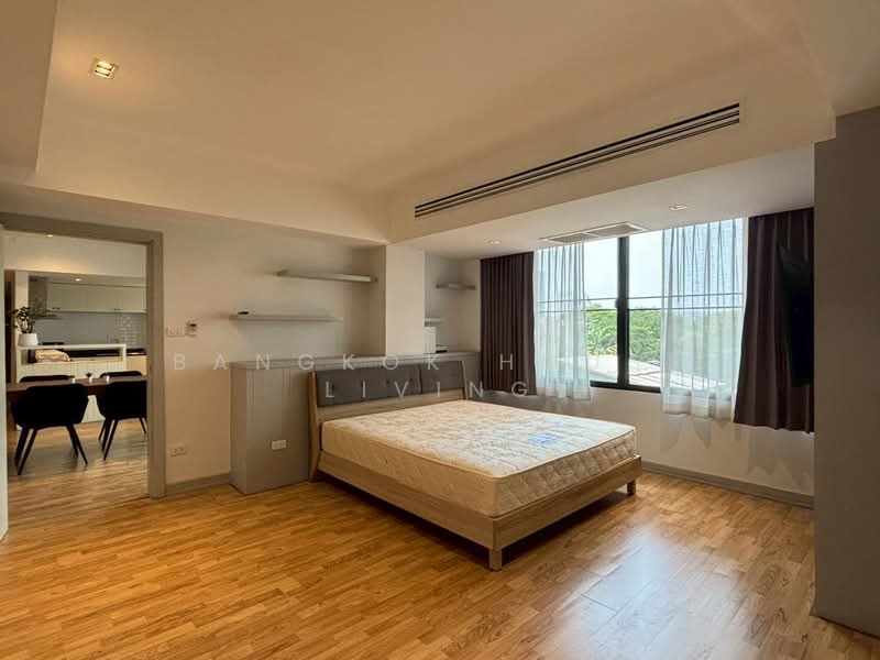 Villa Bajaj, Bangkok, Soi Sukhumvit 19, Khlongtoei Nua, Watthana, Bangkok, 3 Bedrooms, 240 sqm, Condo For Rent, by Bangkok House Living, 500260196 - DDproperty.com
