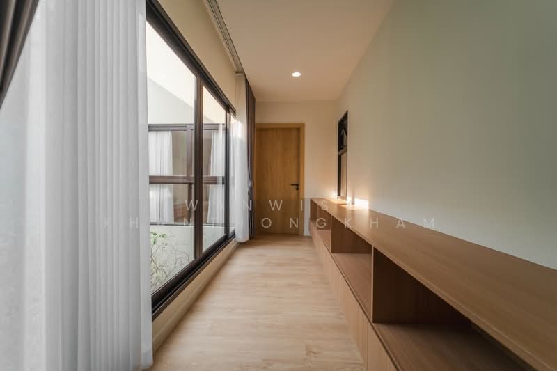 GM Residence, Bangkok, Soi Ekkamai 18, Khlong Tan Nua, Watthana, Bangkok, 3 Bedrooms, 248 sqm, Apartment For Sale, by Wanwisa Khanthongkham, 500260200 - DDproperty.com