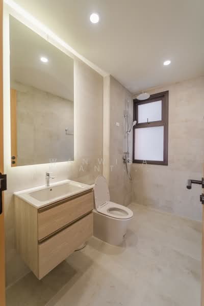 GM Residence, Bangkok, Soi Ekkamai 18, Khlong Tan Nua, Watthana, Bangkok, 3 Bedrooms, 248 sqm, Apartment For Sale, by Wanwisa Khanthongkham, 500260200 - DDproperty.com