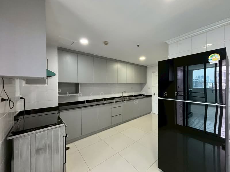 Fifty Fifth Tower, Bangkok, 84 Soi Sukhumvit 55, Sukhumvit Road, Khlong Tan Nua, Watthana, Bangkok, 3 Bedrooms, 223 sqm, Condo For Rent, by Bangkok House Living, 500260259 - DDproperty.com