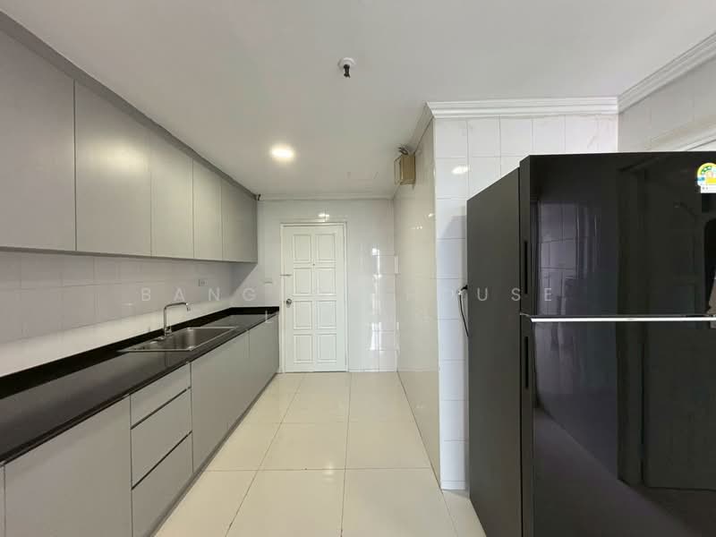 Fifty Fifth Tower, Bangkok, 84 Soi Sukhumvit 55, Sukhumvit Road, Khlong Tan Nua, Watthana, Bangkok, 3 Bedrooms, 223 sqm, Condo For Rent, by Bangkok House Living, 500260259 - DDproperty.com