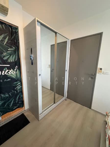 Life Ratchadapisek, Bangkok, 279 Ratchadapisaek Road, Huai Khwang, Bangkok, 2 Bedrooms, 46 sqm, Condo For Rent, by Correct Property, 500260286 - DDproperty.com