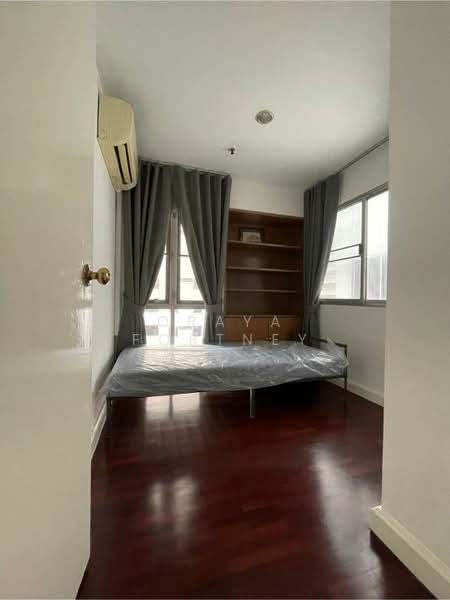 Sathorn Park Place : สาธร พาร์ค เพลส, กรุงเทพ, 27 สาทรใต้, ทุ่งมหาเมฆ, สาทร, กรุงเทพ, 236 ตร.ม., คอนโด ให้เช่า, โดย Oraya Fortney, 500260287 - DDproperty.com