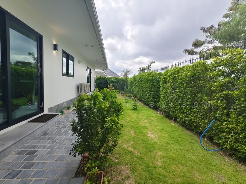 The clouds 2 Hua Hin, Prachuap Khiri Khan, Hin Lek Fai, Hua Hin, Prachuap Khiri Khan, 4 Bedrooms, 408 sqm, Villa For Sale, by Sudathip Robinson, 500260307 - DDproperty.com