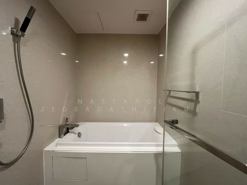 Liv @ 49, Bangkok, 9 Sukhumvit 49 Rd, Khlong Tan Nua, Watthana, Bangkok, 1 Bedroom, 45 sqm, Condo For Sale, by Nattapol Jedsadathitikul, 500260324 - DDproperty.com
