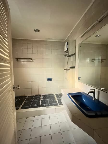 4-BR House, Bangkok, Suan Luang, Suan Luang, Bangkok, 4 Bedrooms, 550 sqm, Single Detached House For Rent, by Rojjana Jindasri, 500260332 - DDproperty.com