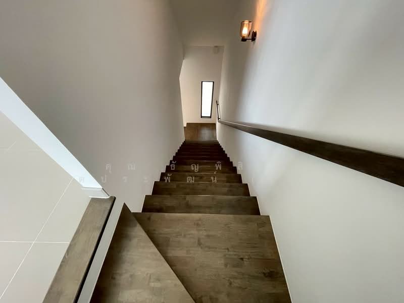 Premium Place MIX Ekkamai-Ramindra : พรีเมี่ยมเพลส มิกซ์ เอกมัย-รามอินทรา, กรุงเทพ, ถนนนวลจันทร์, นวลจันทร์, บึงกุ่ม, กรุงเทพ, 180 ตร.ม., ทาวน์เฮ้าส์ ขาย, โดย คุณ ธัญพิสิษฐ์ จิตประพัฒน์ (โซน), 500260335 - DDproperty.com