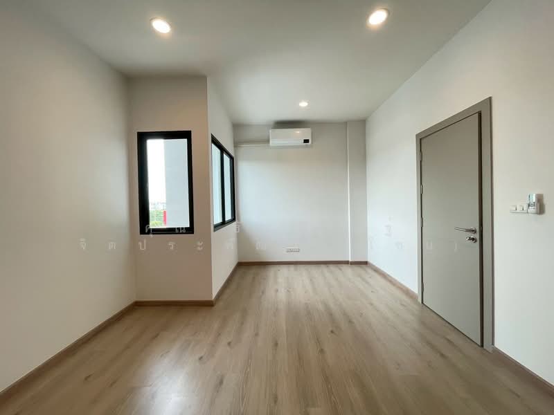 Premium Place MIX Ekkamai-Ramindra : พรีเมี่ยมเพลส มิกซ์ เอกมัย-รามอินทรา, Bangkok, ถนนนวลจันทร์, Nuan Chan, Bueng Kum, Bangkok, 3 Bedrooms, 180 sqm, Townhouse For Sale, by คุณ ธัญพิสิษฐ์ จิตประพัฒน์ (โซน), 500260335 - DDproperty.com