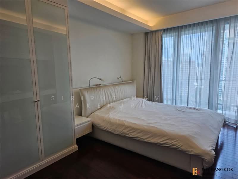 Baan Rajprasong, Bangkok, 3 Rajdamri Road, Lumphini, Pathum Wan, Bangkok, 3 Bedrooms, 168 sqm, Condo For Sale, by Sirirut Havee Akehurst, 500260406 - DDproperty.com
