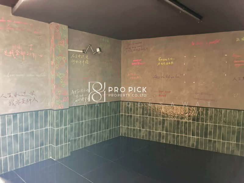 Shophouse Restaurant Bar For Rent near BTS Ekkamai Watthana, Bangkok, สุขุมวิท, Khlong Tan Nua, Watthana, Bangkok, , 300 sqm, Shophouse For Rent, by Konrarat Deesawat, 500260407 - DDproperty.com