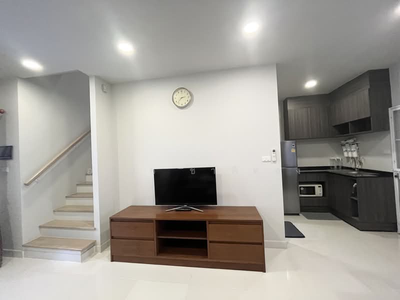 ให้เช่า - Britania Mega Town Bangna : บริทาเนีย เมกะทาวน์ บางนา, สมุทรปราการ
