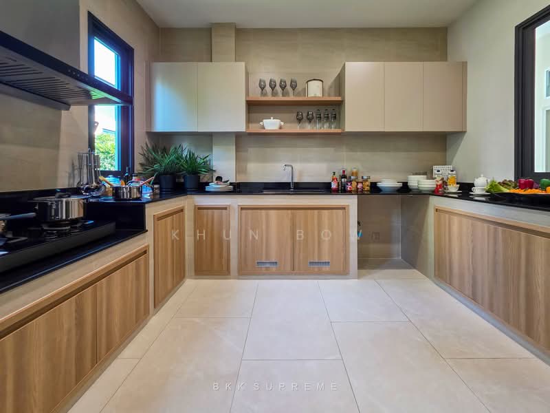 S’RIN Prannok - Kanchana, Bangkok, New Phra Thep Road, Thawi Watthana, Thawi Watthana, Bangkok, 5 Bedrooms, 630 sqm, Single Detached House For Sale, by Khun Bow, 500260447 - DDproperty.com