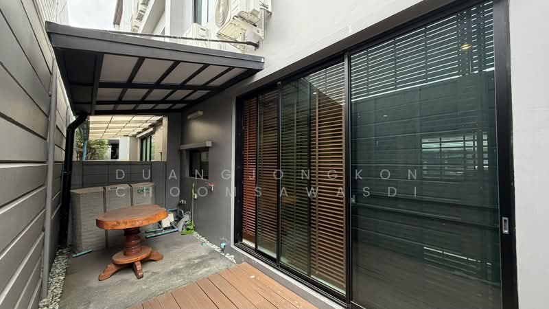 Nirvana Define Srinakarin-Rama 9, Bangkok, Srinakarin - Rom Klao Road, Saphan Sung, Saphan Sung, Bangkok, 3 Bedrooms, 190 sqm, Townhouse For Sale, by Duangjongkon Choomsawasdi, 500260450 - DDproperty.com