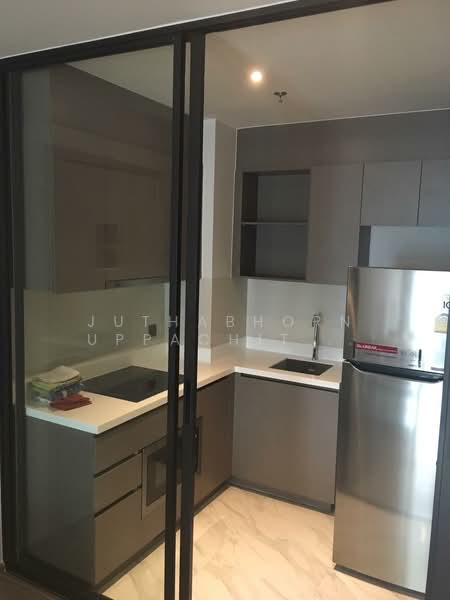 Rhythm Ekkamai, Bangkok, 11 Soi Sukhumvit 63, Khlongtoei Nua, Watthana, Bangkok, 2 Bedrooms, 80 sqm, Condo For Rent, by Juthabhorn Uppachit (Amy), 500260463 - DDproperty.com