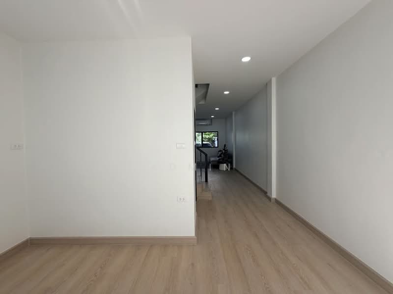 ขาย - Ketnuti Garden Ladprao : เกตุนุติการ์เด้น ลาดพร้าว, กรุงเทพ