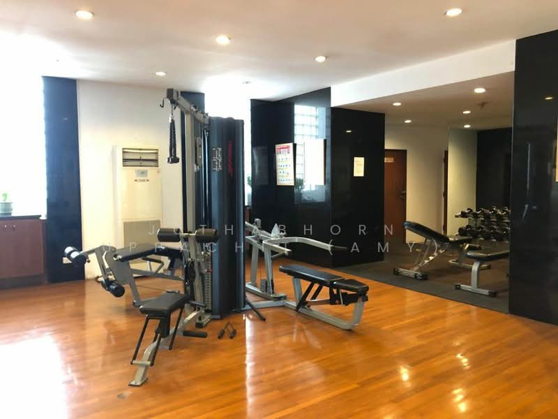 President Park Sukhumvit 24, Bangkok, 99 Sukhumvit 24 Alley, Khlongtoei Nua, Watthana, Bangkok, 3 Bedrooms, 262 sqm, Condo For Rent, by Juthabhorn Uppachit (Amy), 500260467 - DDproperty.com