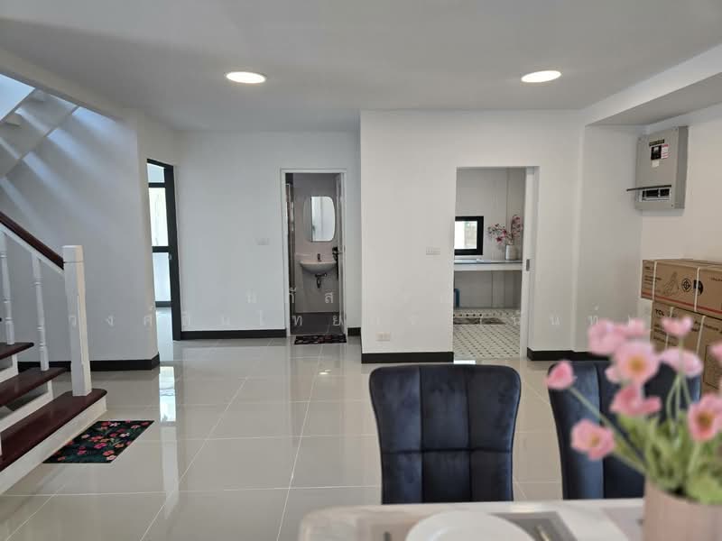 ชัยพฤกษ์1 สุวินทวงศ์-คุ้มเกล้า, Bangkok, คุ้มเกล้า7, Lam Pla Tiew, Lat Krabang, Bangkok, 4 Bedrooms, 200 sqm, Single Detached House For Sale, by นภัสศรณ์ วงศ์สินไทยกร (นันท์), 500260479 - DDproperty.com