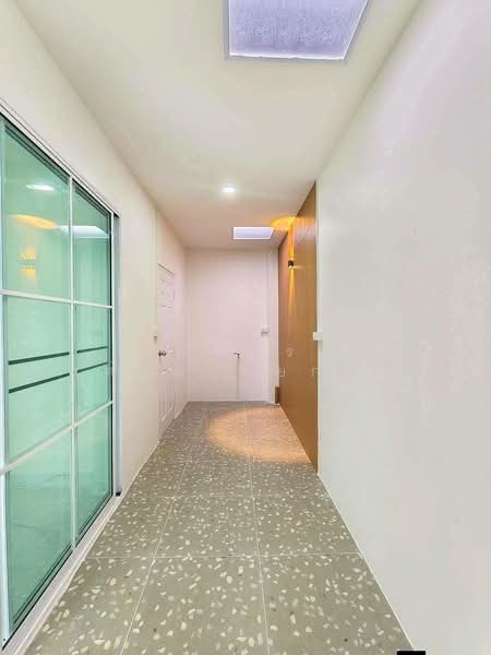 S Ville Rangsit-Lamlukka Klong 4, Pathum Thani, Sawai Pracharat Road (Lam Luk Ka, Khlong 4), Lat Sawai, Lam Luk Ka, Pathum Thani, 4 Bedrooms, 200 sqm, Single Detached House For Sale, by นภัสศรณ์ วงศ์สินไทยกร (นันท์), 500260482 - DDproperty.com