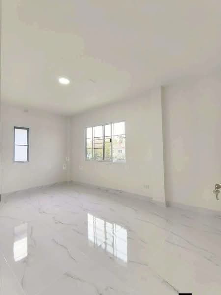 S Ville Rangsit-Lamlukka Klong 4, Pathum Thani, Sawai Pracharat Road (Lam Luk Ka, Khlong 4), Lat Sawai, Lam Luk Ka, Pathum Thani, 4 Bedrooms, 200 sqm, Single Detached House For Sale, by นภัสศรณ์ วงศ์สินไทยกร (นันท์), 500260482 - DDproperty.com