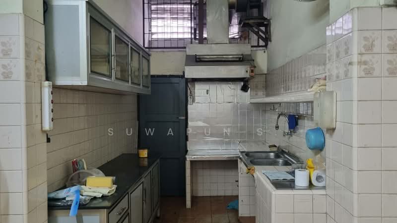 Corner Commercial Building for Sale – Si Phraya, Bang Rak, Bangkok, Bang Rak, Bang Rak, Bangkok, , 320 sqm, Shophouse For Sale, by Suwapun S., 500260484 - DDproperty.com