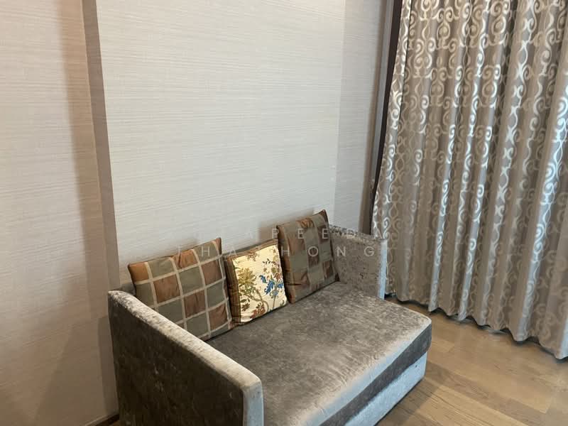 The Diplomat Sathorn, Bangkok, 158 Sathorn Nua Road, Silom, Bang Rak, Bangkok, 1 Bedroom, 43 sqm, Condo For Sale, by Kulapeeda Thathong, 500260501 - DDproperty.com