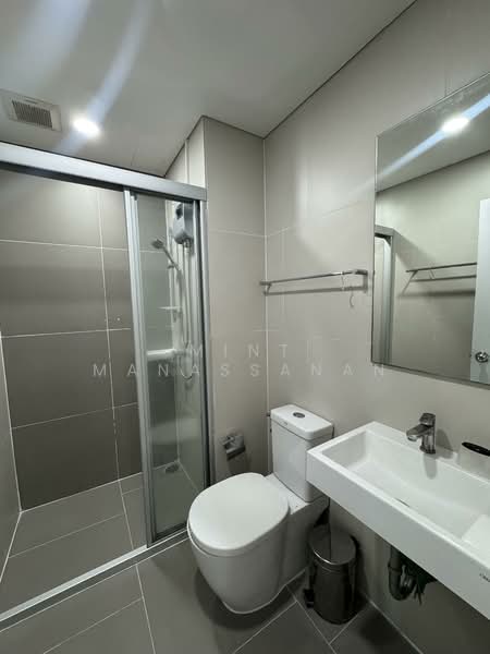 Lumpini Place Ratchada-Sathu, Bangkok, 501 3 Sathu Pradit 27 Alley, Chong Nonsi, Yan Nawa, Bangkok, 2 Bedrooms, 36 sqm, Condo For Rent, by Mint Manassanan, 500260504 - DDproperty.com