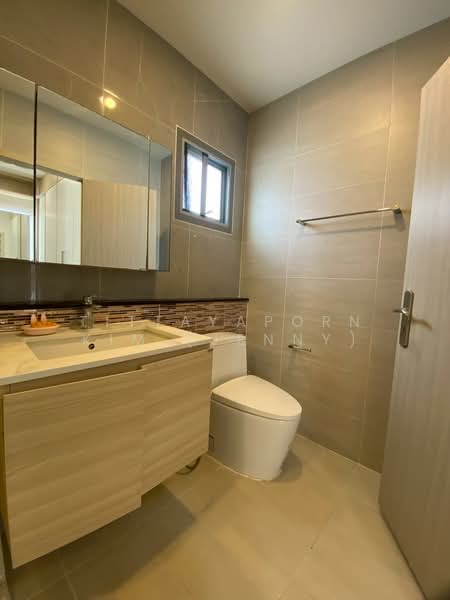 Perfect Place Sukhumvit 77-Suvarnabhumi, Samut Prakan, Lat Krabang Road, Rachathewa, Bang Plee, Samut Prakan, 5 Bedrooms, 300 sqm, Single Detached House For Rent, by Tittayaporn Kim (Jenny), 500260507 - DDproperty.com