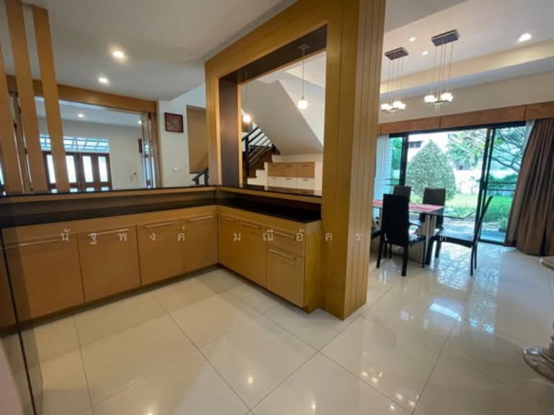 Detached House Ratchadapisek 32, Bangkok, รัชดาภิเษก 32, Chan Kasem, Chatuchak, Bangkok, 4 Bedrooms, 450 sqm, Single Detached House For Rent, by นัฐพงค์ มณีอัครเนตร, 500260514 - DDproperty.com