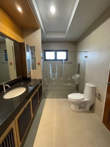 Detached House Ratchadapisek 32, Bangkok, รัชดาภิเษก 32, Chan Kasem, Chatuchak, Bangkok, 4 Bedrooms, 450 sqm, Single Detached House For Rent, by นัฐพงค์ มณีอัครเนตร, 500260514 - DDproperty.com