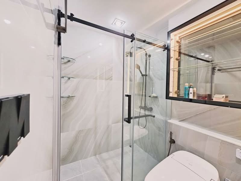 Klass Silom, Bangkok, 52 Silom Road, Silom, Bang Rak, Bangkok, 1 Bedroom, 41 sqm, Condo For Sale, by Sivana Estate, 500260521 - DDproperty.com