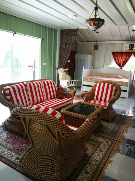 ขายบ้านพักตากอากาศ พร้อมที่ดิน 13 ไร่ โพธาราม ราชบุรี | อยู่เองก็ได้ ทำ Event คาเฟ่ หรือ Retreat ได้, ราชบุรี, บางโตนด, โพธาราม, ราชบุรี, 260 ตร.ม., บ้านเดี่ยว ขาย, โดย คุณเอ็มมี่, 500260529 - DDproperty.com