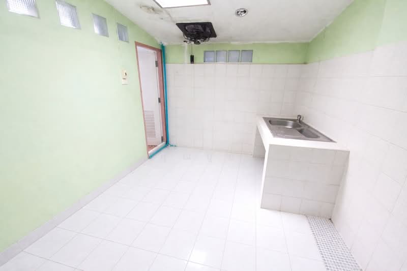 Prime Townhome in Soi Suan Siam 1 – Great Location, Easy Access!, Bangkok, Khan Na Yao, Khan Na Yao, Bangkok, 3 Bedrooms, 100 sqm, Townhouse For Sale, by คุณยุ้ย, 500260560 - DDproperty.com