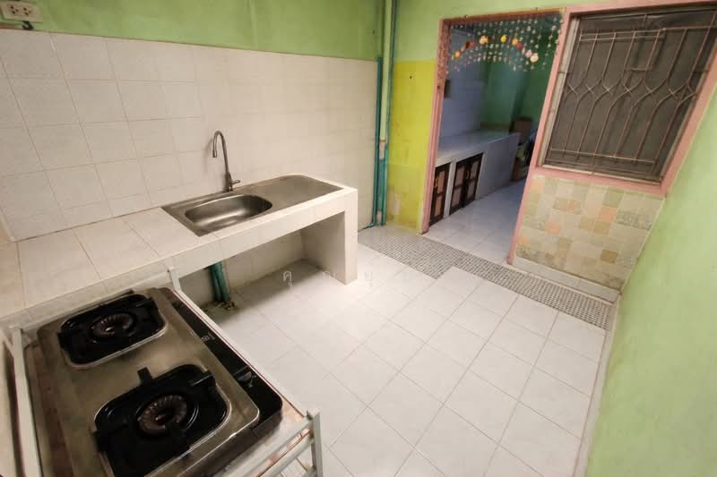 Prime Townhome in Soi Suan Siam 1 – Great Location, Easy Access!, Bangkok, Khan Na Yao, Khan Na Yao, Bangkok, 3 Bedrooms, 100 sqm, Townhouse For Sale, by คุณยุ้ย, 500260560 - DDproperty.com