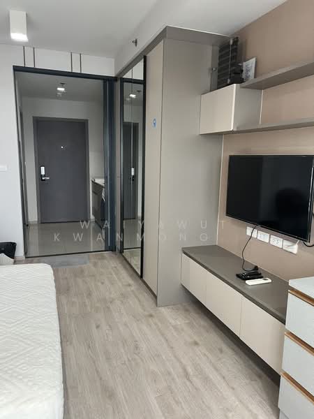 IDEO Sathorn-Wongwian Yai, Bangkok, 219 Soi Krung Thonburi 1, Khlong Ton Sai, Khlong San, Bangkok, Studio, 27 sqm, Condo For Rent, by Waiyawut Kwanmongkhol, 500260561 - DDproperty.com