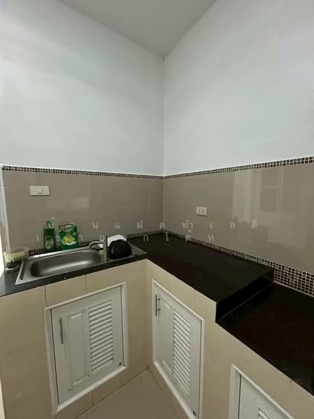 For sale: Single-storey twin house in Larita Ville, Nong Tamlueng, Phan Thong, Chonburi, Chon Buri (Pattaya), Nong Tamlung, Phan Thong, Chon Buri (Pattaya), 2 Bedrooms, 100 sqm, Semi-Detached House (Twin House) For Sale, by คุณหมู, 500260565 - DDproperty.com