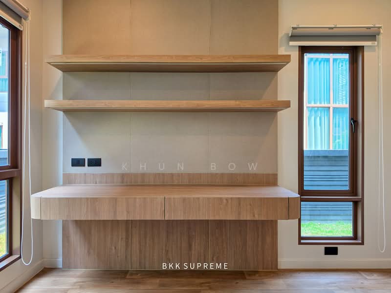 Burasiri Krungthep Kreetha, Bangkok, 95 Soi Pracha Ruam Chai, Hua Mak, Bang Kapi, Bangkok, 4 Bedrooms, 300 sqm, Single Detached House For Rent, by Khun Bow, 500260572 - DDproperty.com