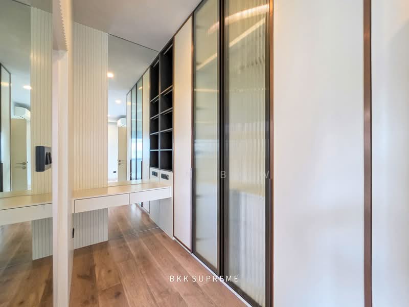 Burasiri Krungthep Kreetha, Bangkok, 95 Soi Pracha Ruam Chai, Hua Mak, Bang Kapi, Bangkok, 4 Bedrooms, 300 sqm, Single Detached House For Rent, by Khun Bow, 500260572 - DDproperty.com