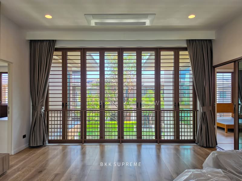 Burasiri Krungthep Kreetha, Bangkok, 95 Soi Pracha Ruam Chai, Hua Mak, Bang Kapi, Bangkok, 4 Bedrooms, 300 sqm, Single Detached House For Rent, by Khun Bow, 500260572 - DDproperty.com