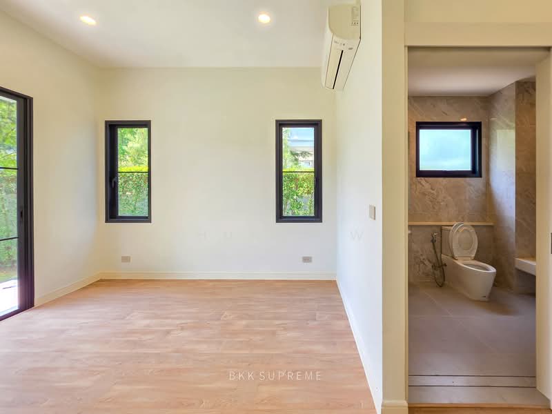 Narasiri Phahol-Watcharapol, Bangkok, Tha Rang, Bang Khen, Bangkok, 5 Bedrooms, 658 sqm, Single Detached House For Sale, by Khun Bow, 500260576 - DDproperty.com