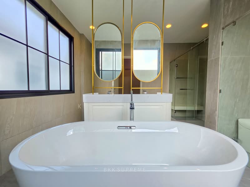 Narasiri Phahol-Watcharapol, Bangkok, Tha Rang, Bang Khen, Bangkok, 5 Bedrooms, 658 sqm, Single Detached House For Sale, by Khun Bow, 500260576 - DDproperty.com