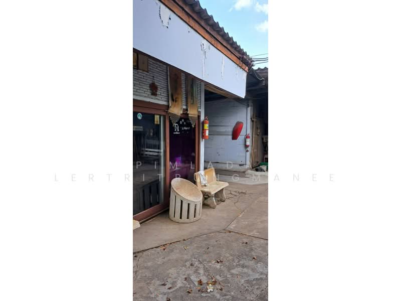 For Sale - ที่ดินพร้อมสิ่งปลูกสร้างซอย สามัคคี49 แยก3, Nonthaburi