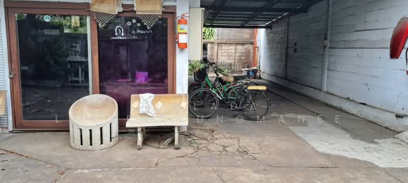 For Sale - ที่ดินพร้อมสิ่งปลูกสร้างซอย สามัคคี49 แยก3, Nonthaburi