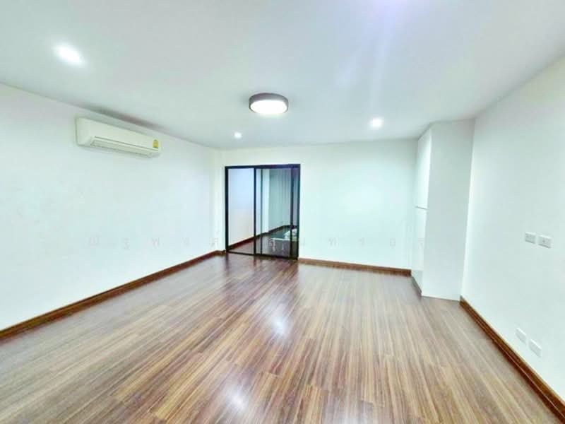 ไม่พบโครงการ, Bangkok, พระราม 6 พหลโยธิน, Samsen Nai, Phaya Thai, Bangkok, 3 Bedrooms, 280 sqm, Single Detached House For Rent, by ณัฐพงศ์ สุนทรอรุณ, 500260587 - DDproperty.com